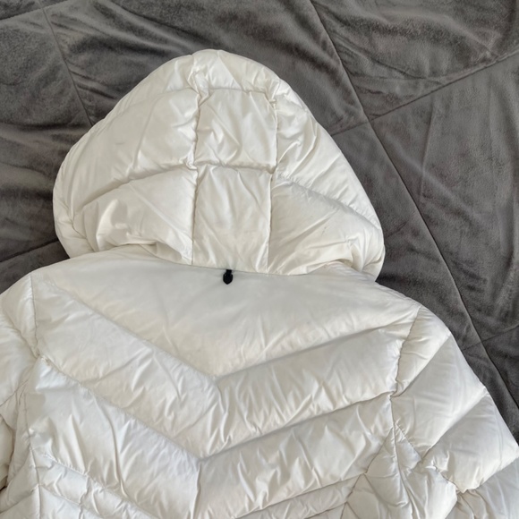 RUDSAK white jacket with belt - Picture 11 of 11